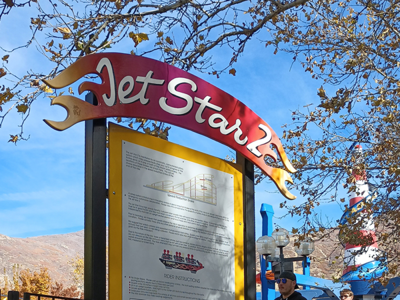 Sign at the entrance of Jet Star 2. Photo: B. Miskin