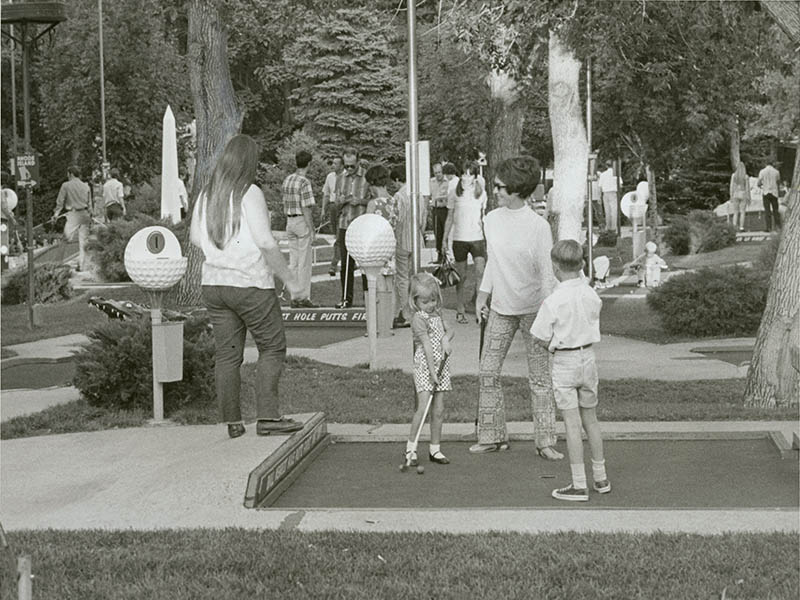 Golf-Fun in 1969. Photo courtesy of Deseret News