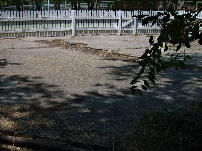 The old loading area as seen from the Stagecoach ride. Photo: B. Miskin