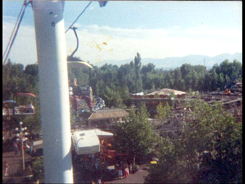 View of the South Midway in 1987. Notice Musik Express is still sitting diagonally. Photo: Stephenie G.