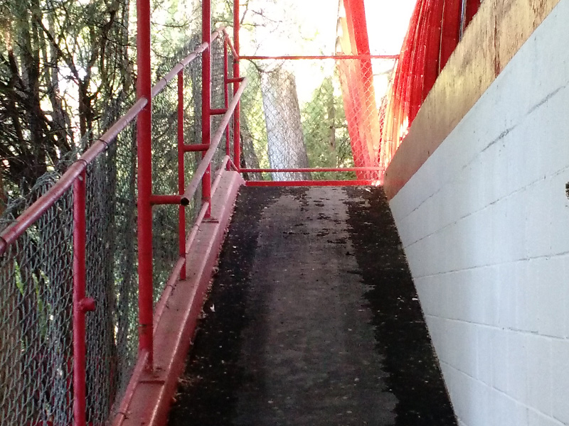 Exit ramp used from 1954 to 1974. Photo: B. Miskin