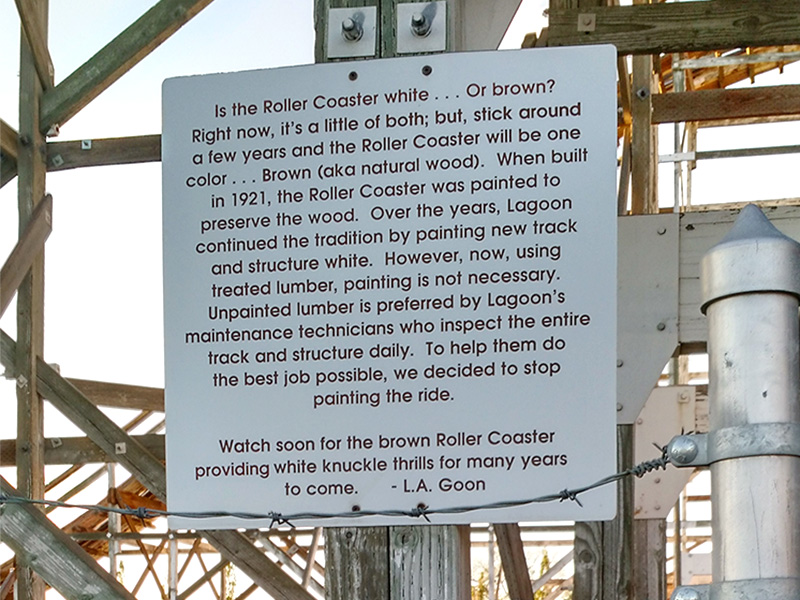 Sign explaining the changing color of the Roller Coaster. Photo: B. Miskin