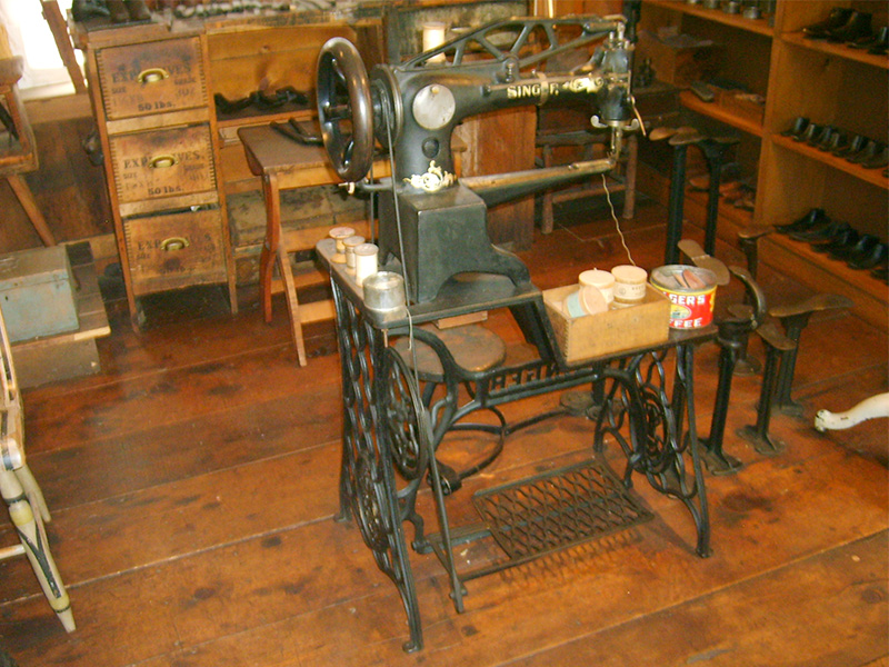 Cobbler Shop interior in 2007. Photo: B. Miskin