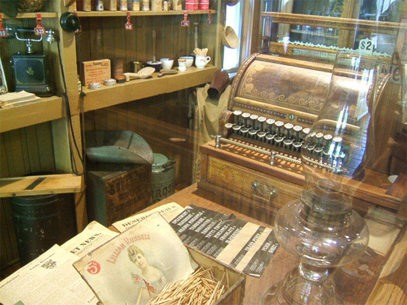 Cash register. Photo: Rick