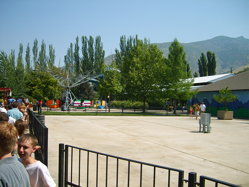 Vacant concrete pad where several short-lived rides were located. It was empty for years before Air Race was added. Photo: B. Miskin