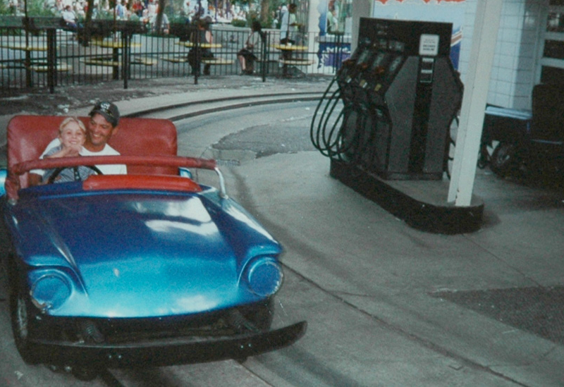Speedway car returning to the station in 2000. Photo: J. Miskin