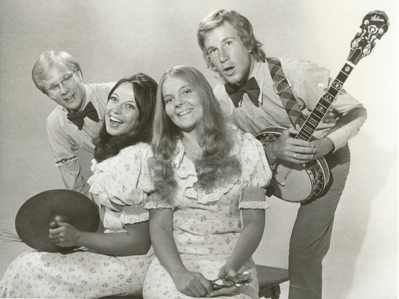 Gordon Johnson, Maggie Holyoak, Dixie Slater & Jeff Hansen of Good Honks, ragtime performers at Opera House Square, 1974. Photo courtesy of Deseret News