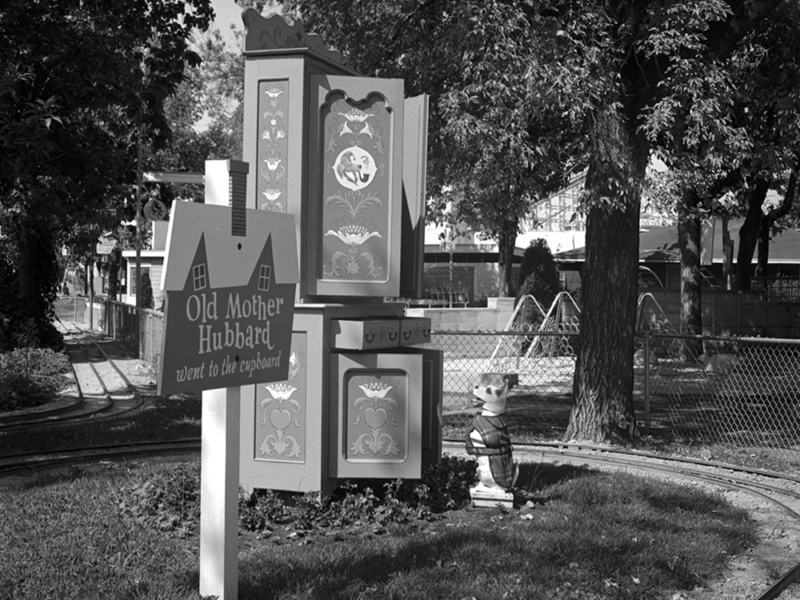 At the far end of the Speedway, the track circled around Old Mother Hubbard's Cupboard before heading back toward the station. Photo: The Salt Lake Tribune