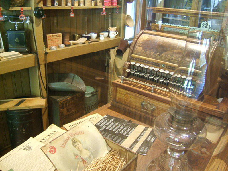 Cash register. Photo: Rick
